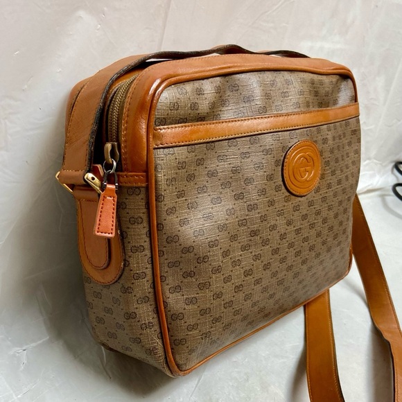 Vintage Gucci Tan Coated Canvas Shoulder-Crossbody 19.5in x 7.5in x 3In - Picture 3 of 11